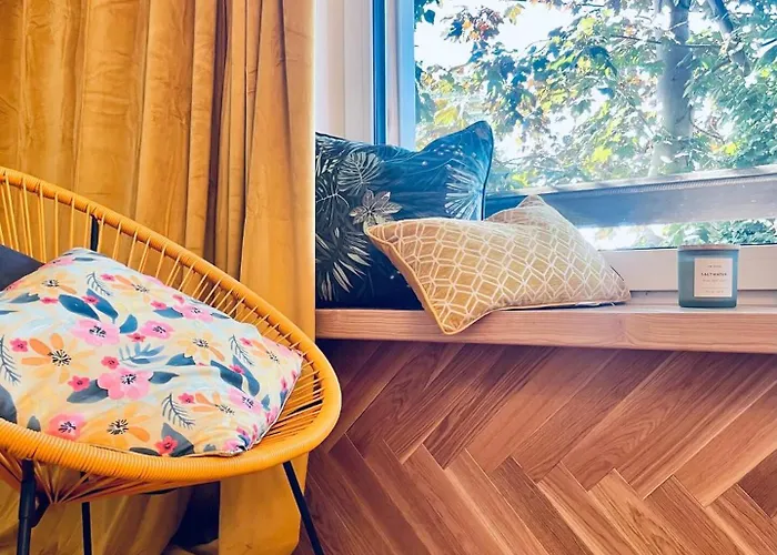 Saltwater * غدينيا