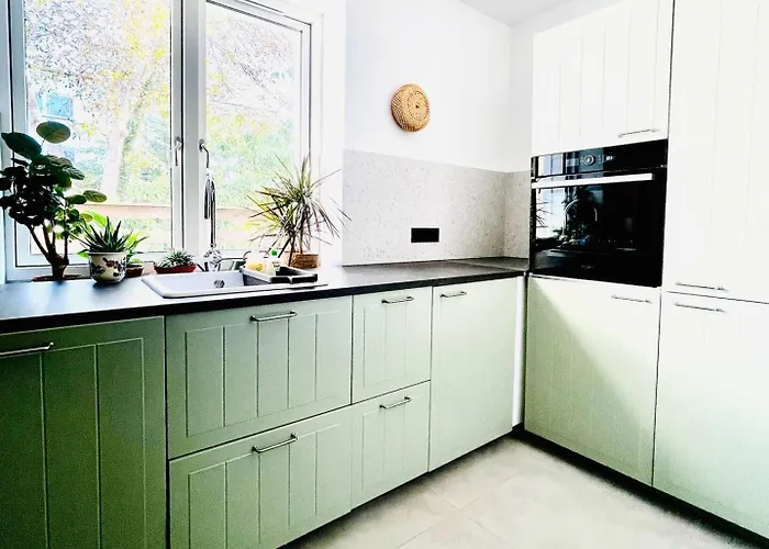 Апартаменти Saltwater